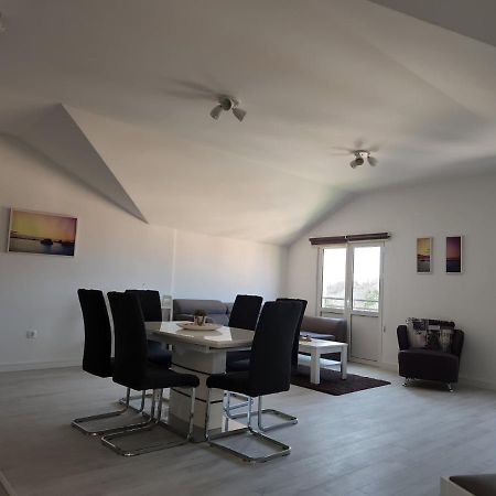 Apartmani Mia Sorajic Petrovac Extérieur photo