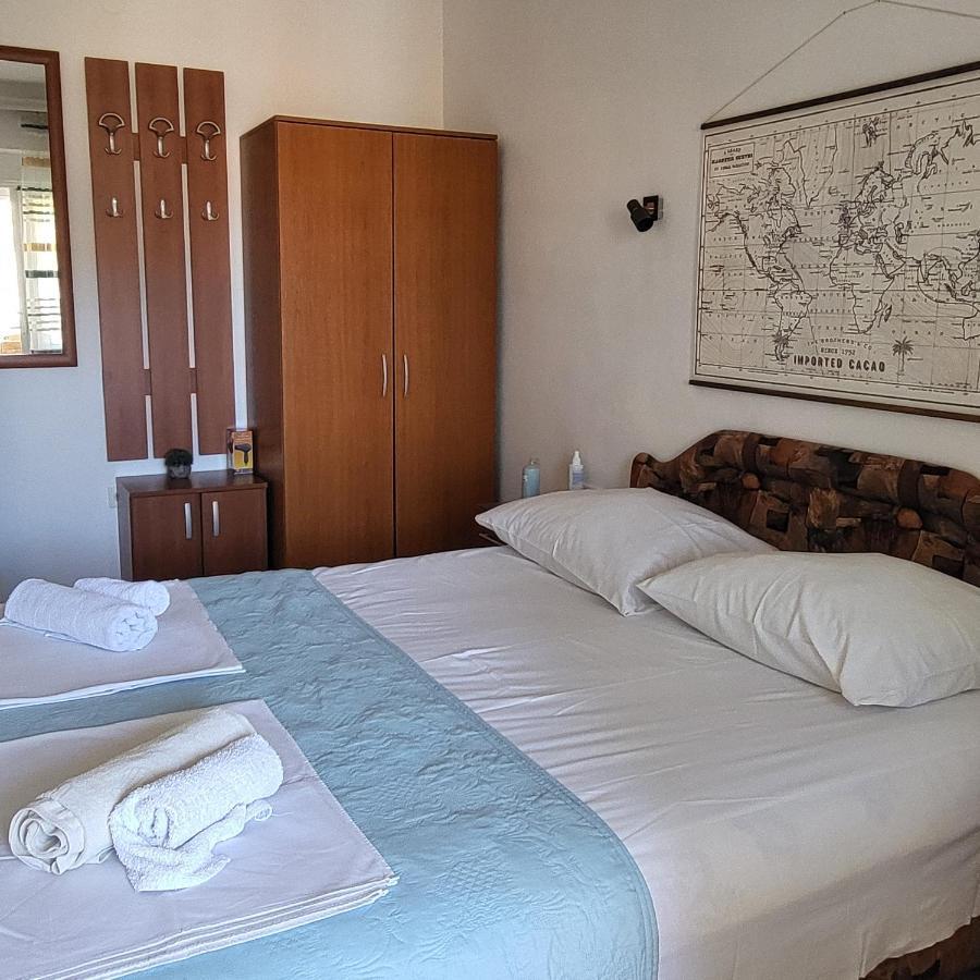 Apartmani Mia Sorajic Petrovac Extérieur photo
